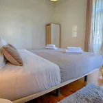 Bed & Breakfast D´ávila Lisbona