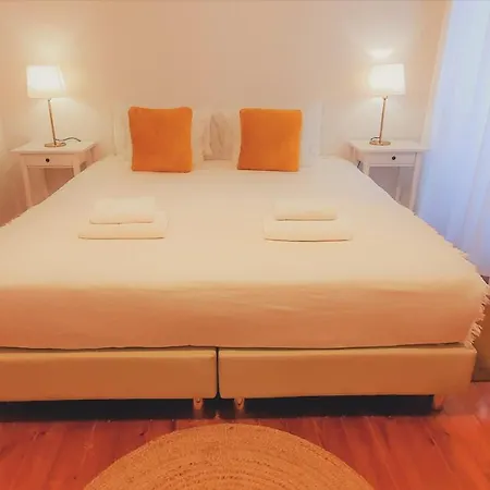 드 아빌라 B&B *